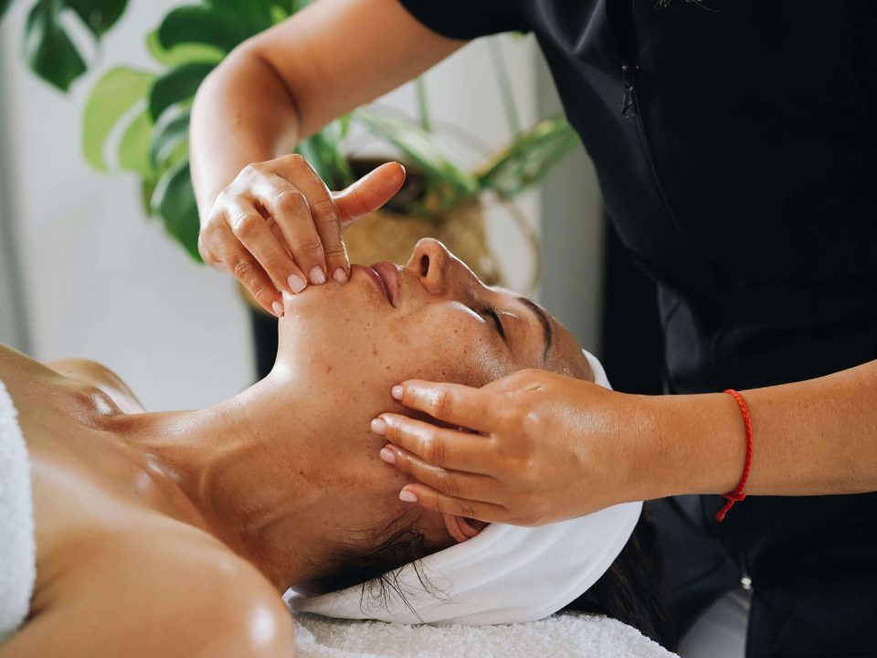 massage-facialiste-biarritz